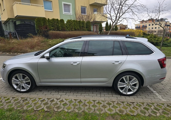 Skoda Octavia cena 78900 przebieg: 128000, rok produkcji 2018 z Gdańsk małe 172